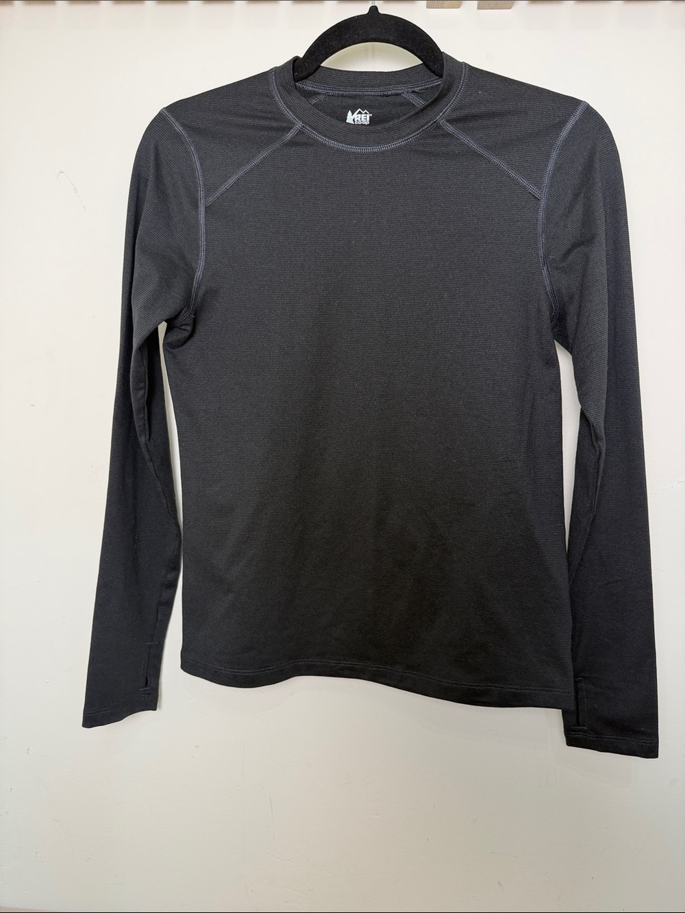 REI kids Black Long-Sleeve Crew Performance Top size large
